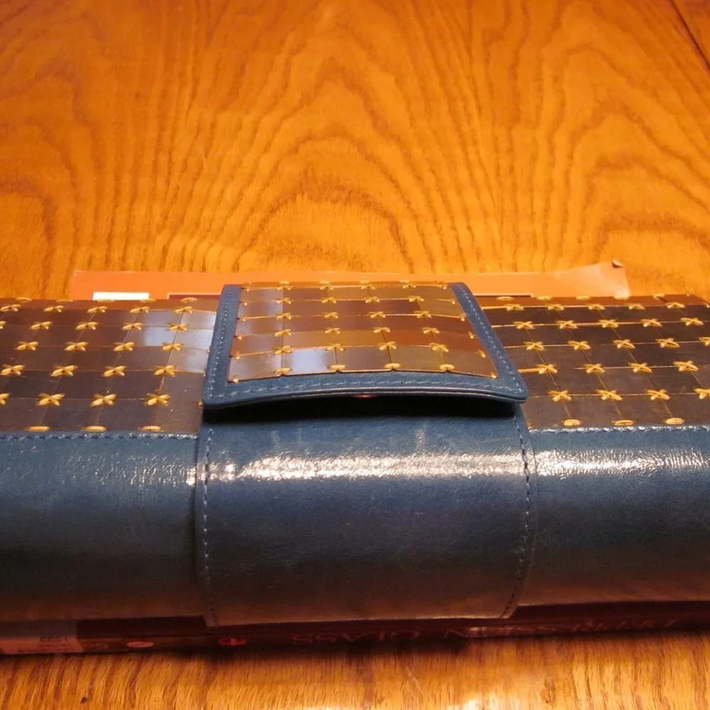 Tory Burch Clutch New NO Tags